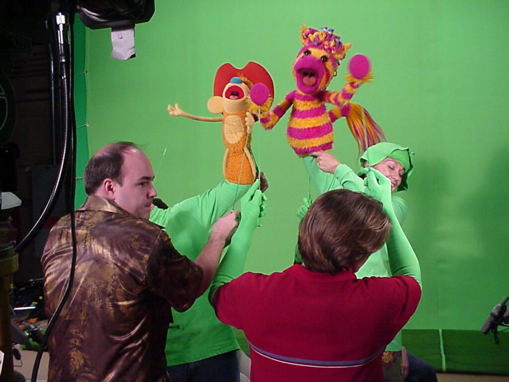 Waffle&Edi-greenscreen1C-694S